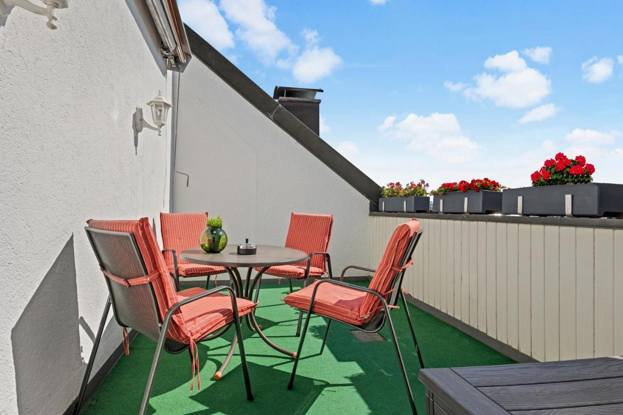 Stilvolle Wohnung: Private Dachterrasse - Zentral Augsburg Bagian luar foto