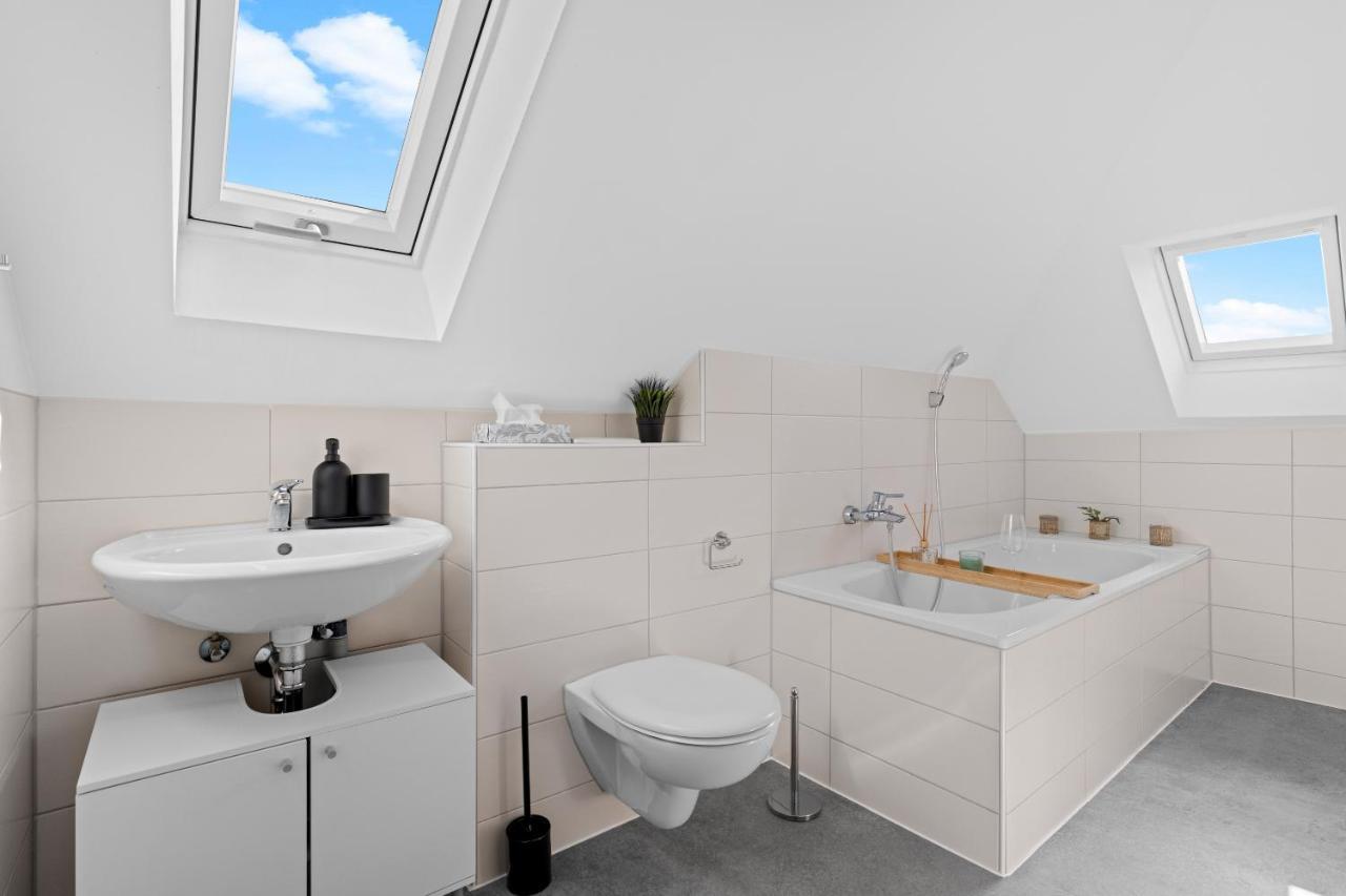 Stilvolle Wohnung: Private Dachterrasse - Zentral Augsburg Bagian luar foto